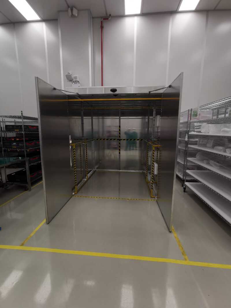 ASM Cleanroom RFID Scanning Chamber with Auto Swing Doors
